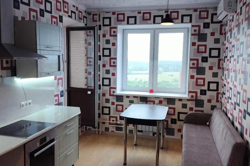 Кириши улица нефтехимиков 12. Нефтехимик ак барс 7 февраля. Однокомнатная краснопресненская 3 омск. Кириши нефтехимиков 22а на карте. Нефтехимиков 16 кириши.