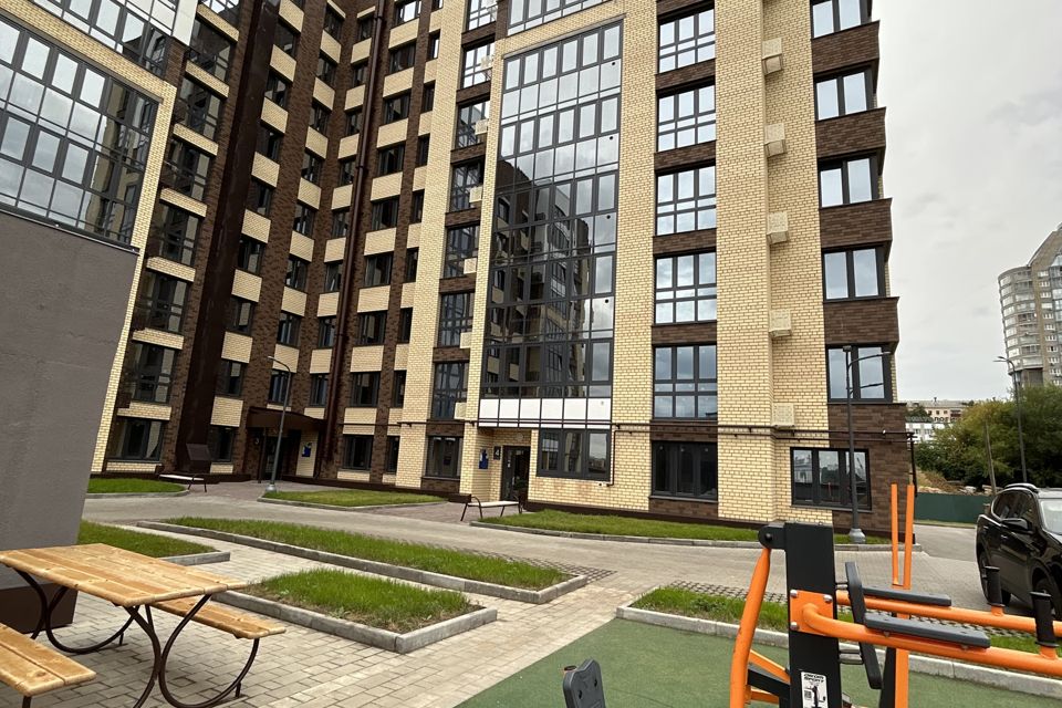 Продаётся 3-комнатная квартира, 95.4 м²