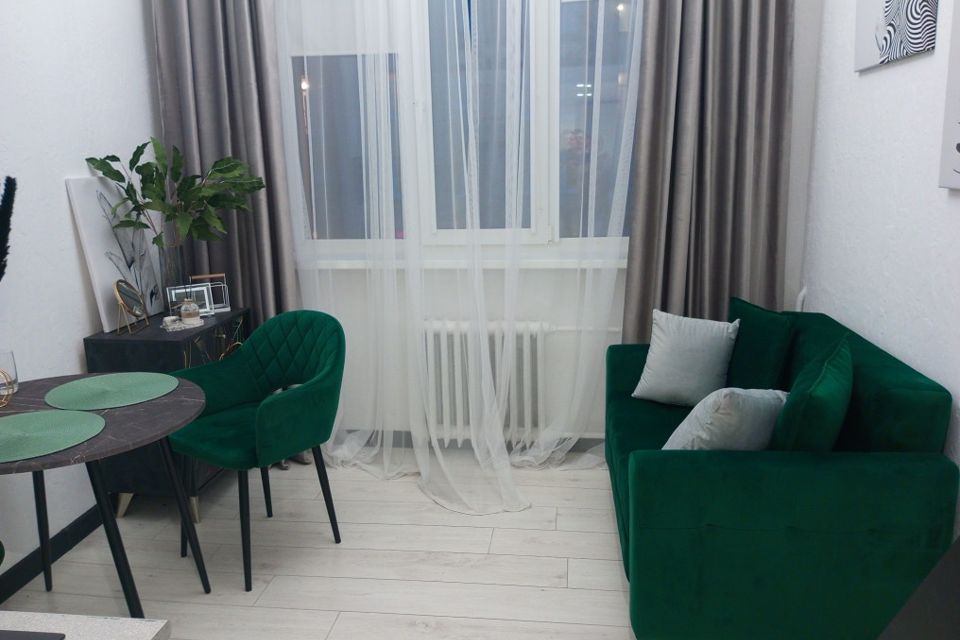 Продаётся комната в 5-комн. квартире, 15.5 м²