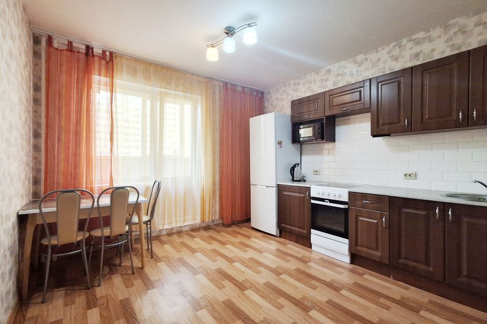 Продаётся 2-комнатная квартира, 57.9 м²