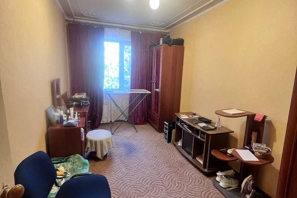Продаётся 3-комнатная квартира, 60 м²