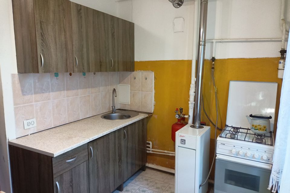 Продаётся 3-комнатная квартира, 65.3 м²