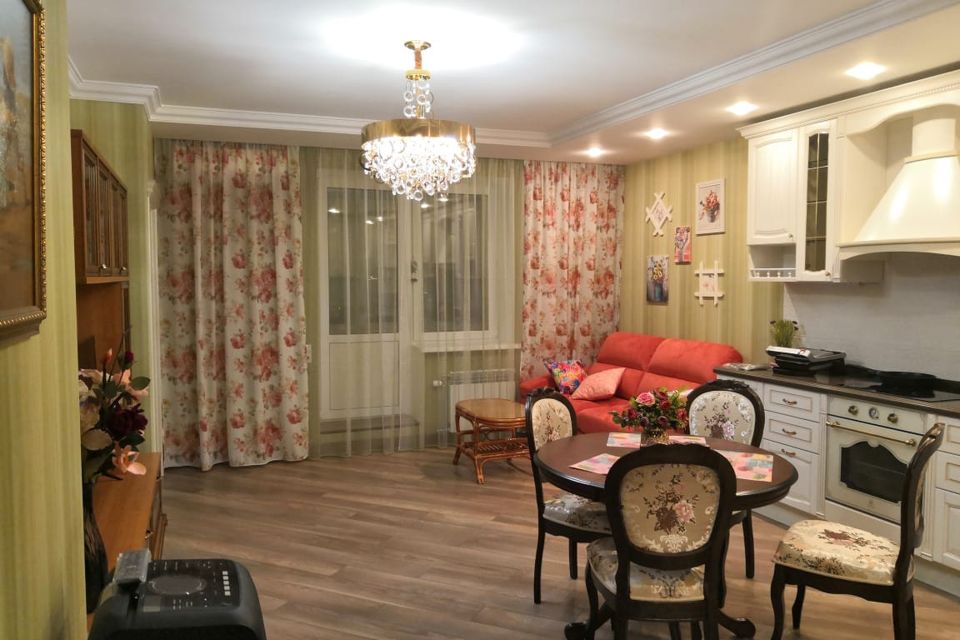 Продаётся 2-комнатная квартира, 74.2 м²