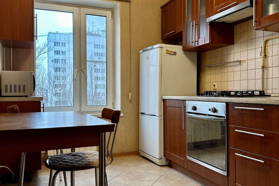 Продаётся 3-комнатная квартира, 60 м²