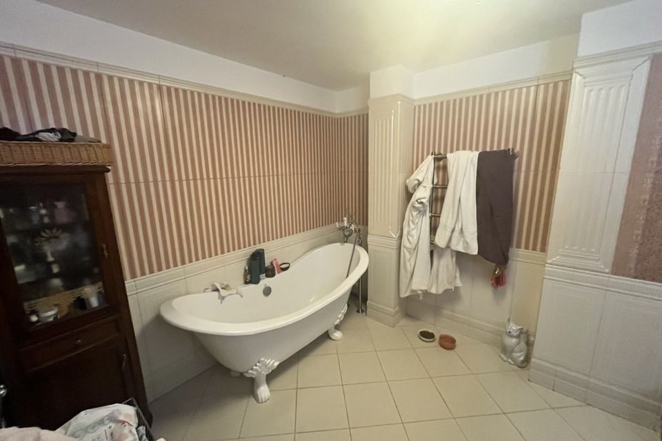 Продаётся 4-этажный дом, 537.9 м²