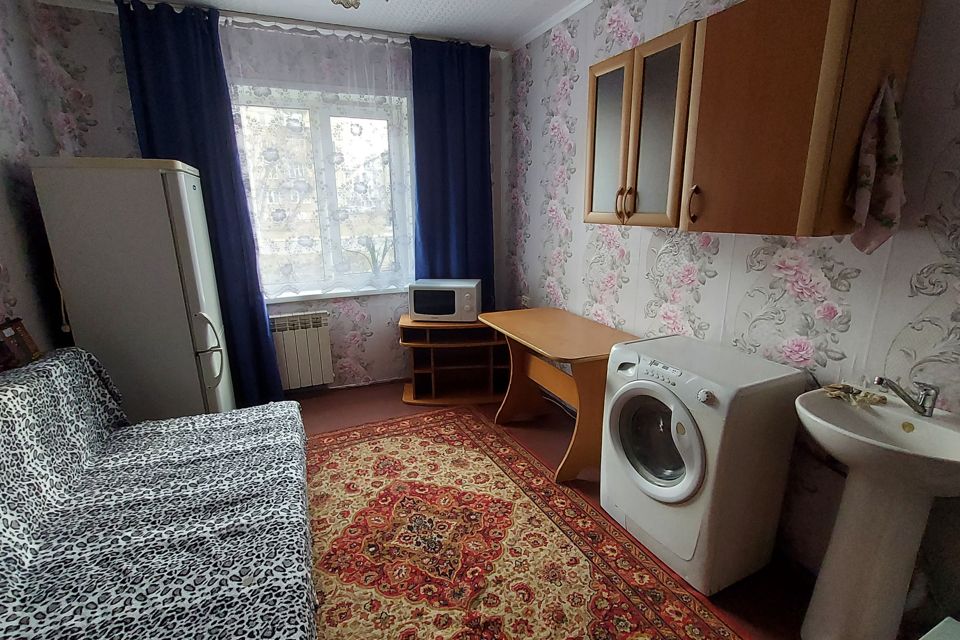Продаётся комната в 1-комн. квартире, 12.1 м²