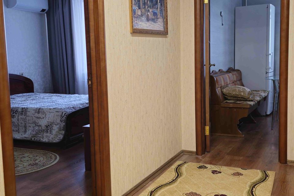 Сдаётся 2-комнатная квартира, 63.5 м²
