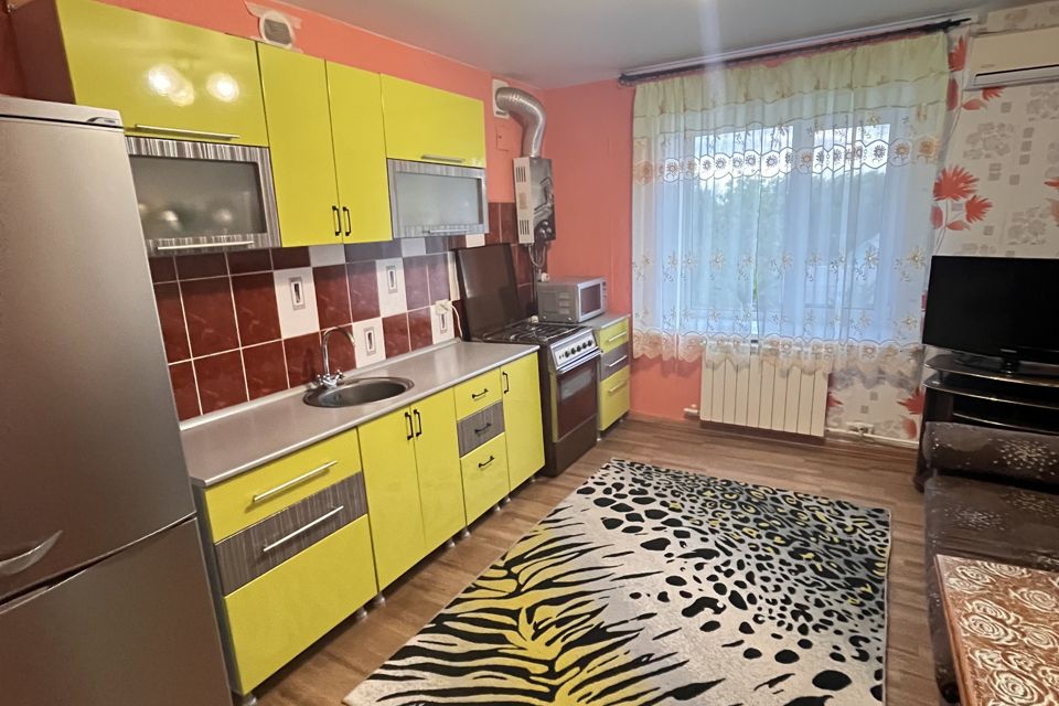 Продаётся 3-комнатная квартира, 72.6 м²