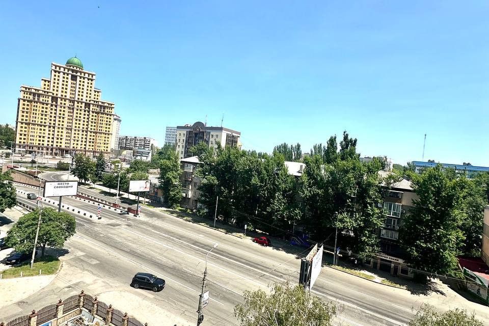 Продаётся 3-комнатная квартира, 58.1 м²