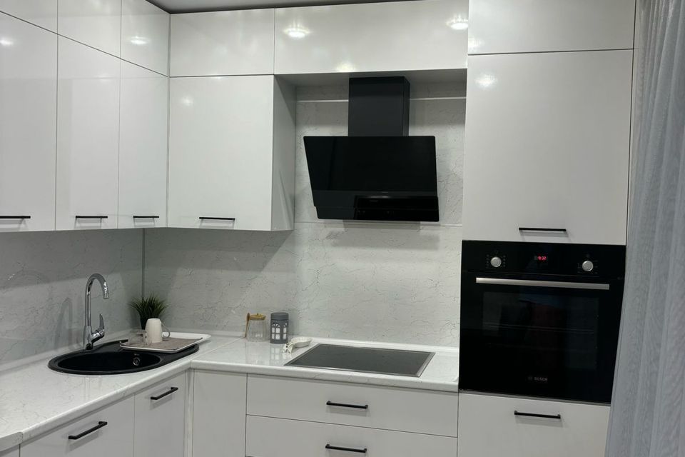 Продаётся 2-комнатная квартира, 65 м²