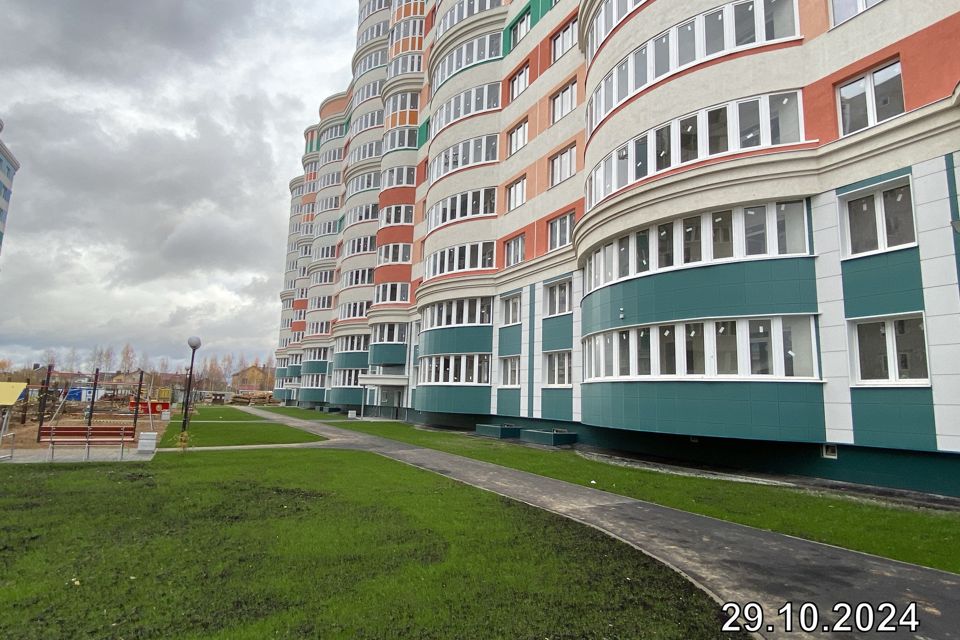 Продаётся 2-комнатная квартира, 68 м²