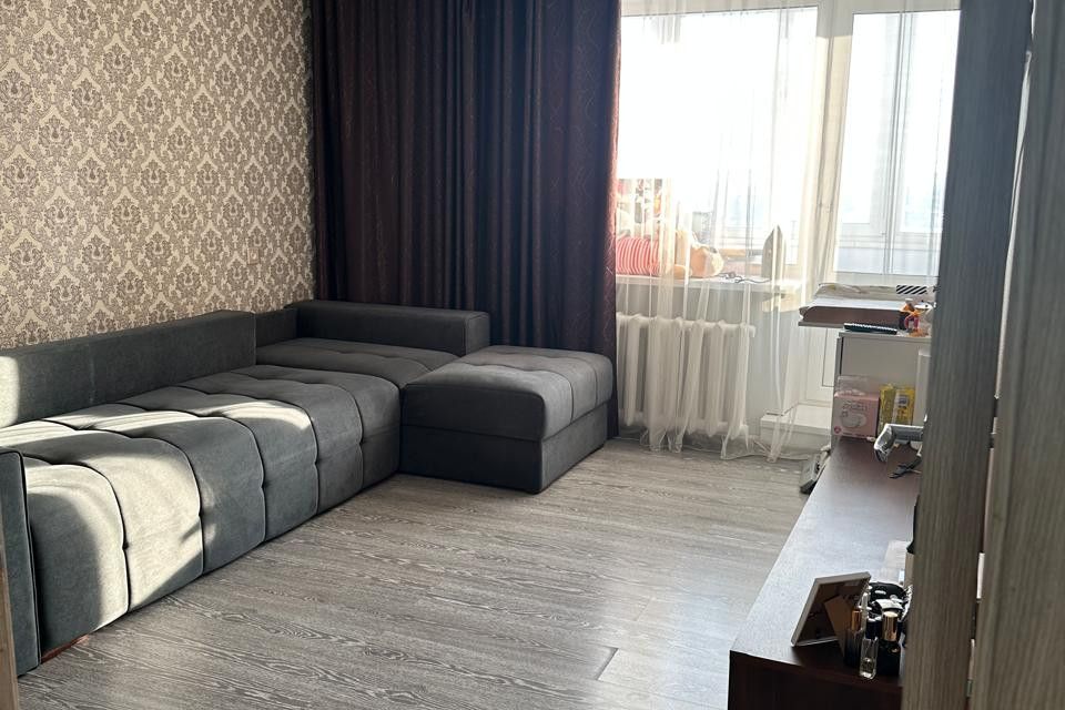 Продаётся 1-комнатная квартира, 38.8 м²