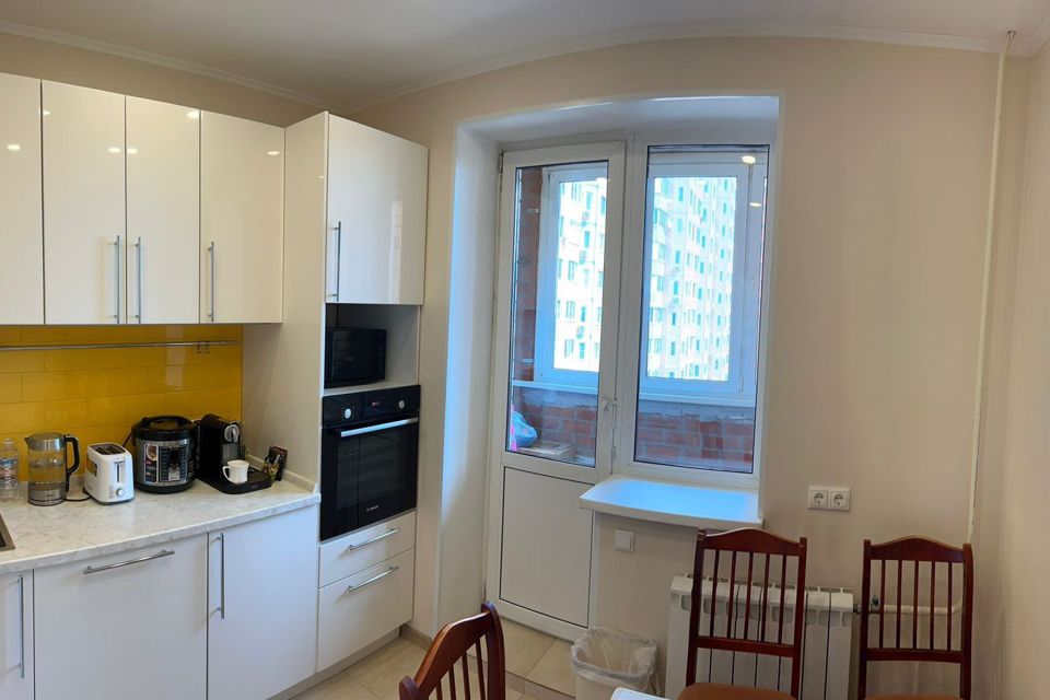 Продаётся 2-комнатная квартира, 71.1 м²