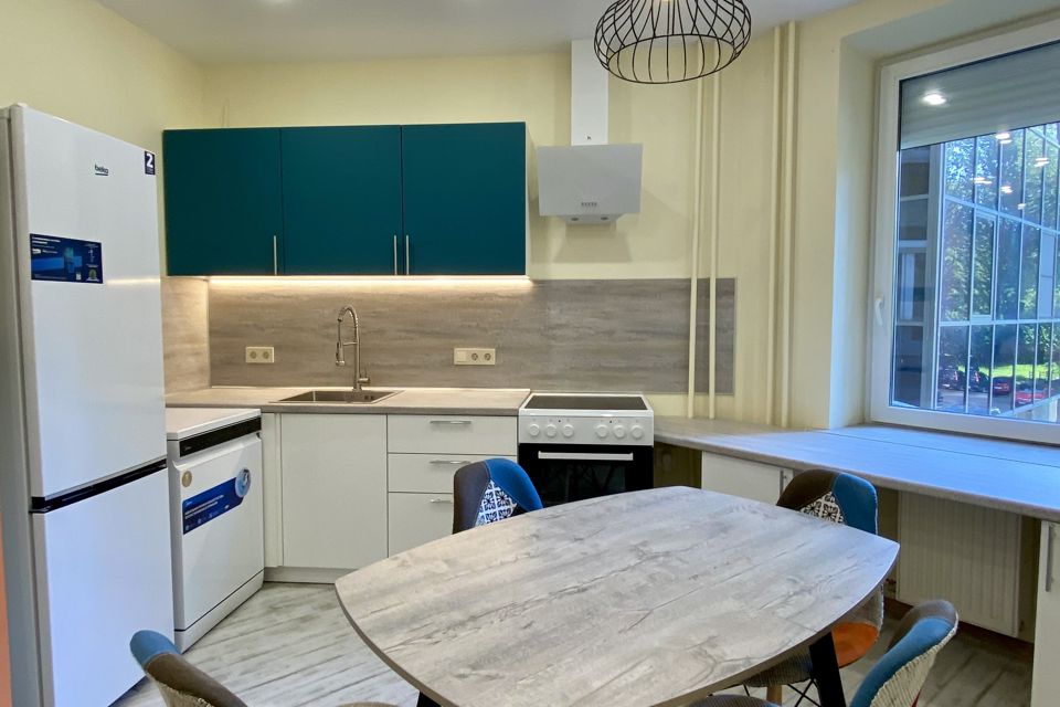 Продаётся 3-комнатная квартира, 78.7 м²