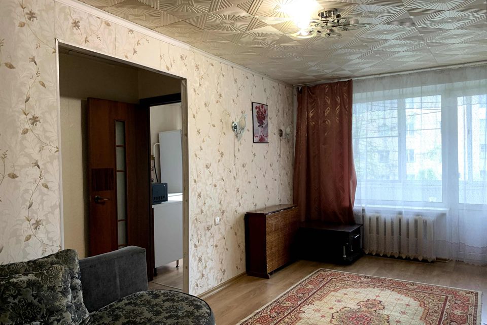 Продаётся 3-комнатная квартира, 60 м²