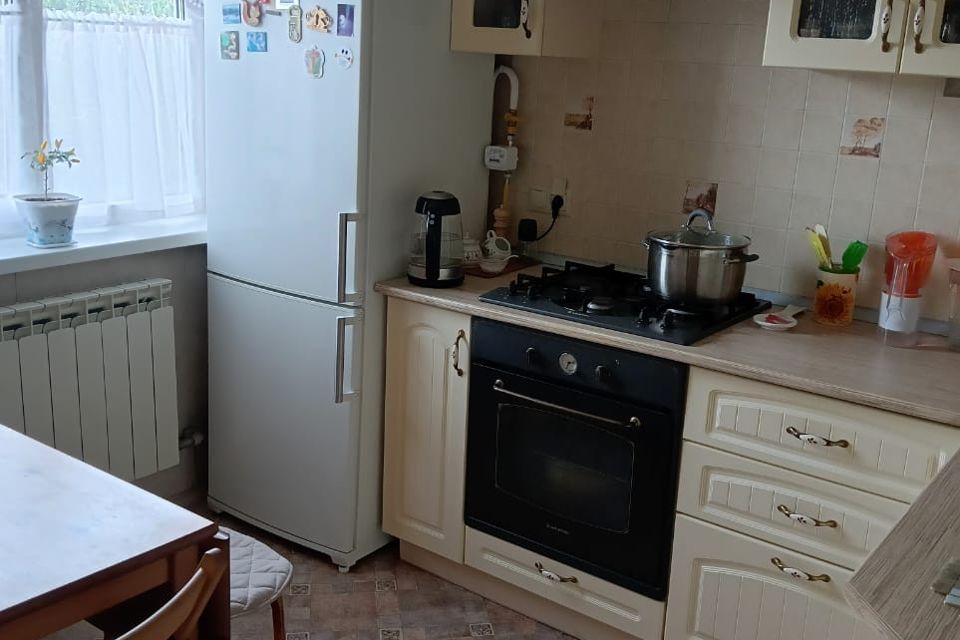 Продаётся 3-комнатная квартира, 54.2 м²