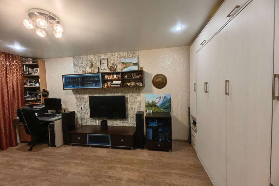 Продаётся 2-комнатная квартира, 53.5 м²