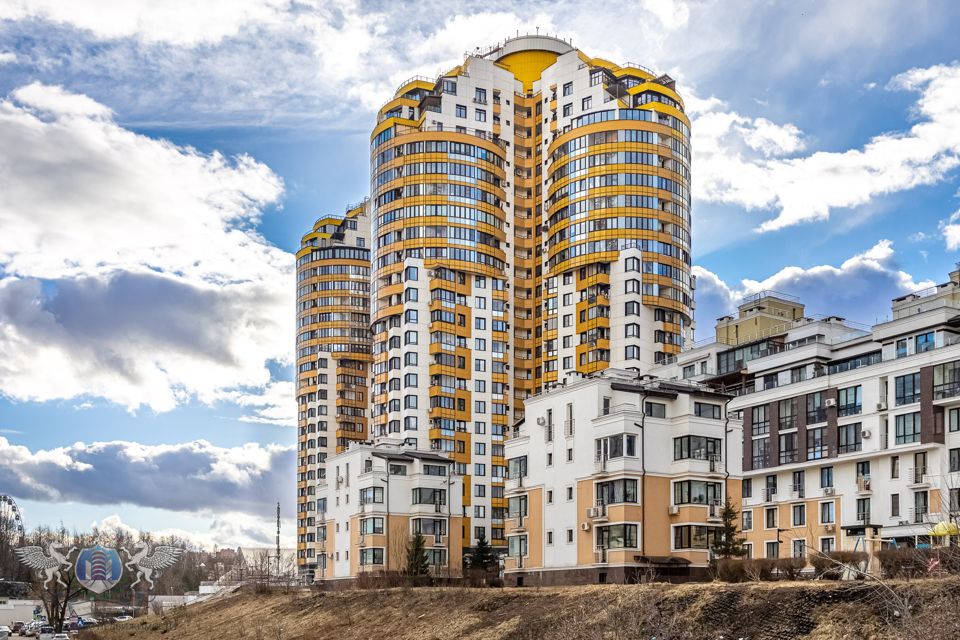 Продаётся 1-комнатная квартира, 42.4 м²