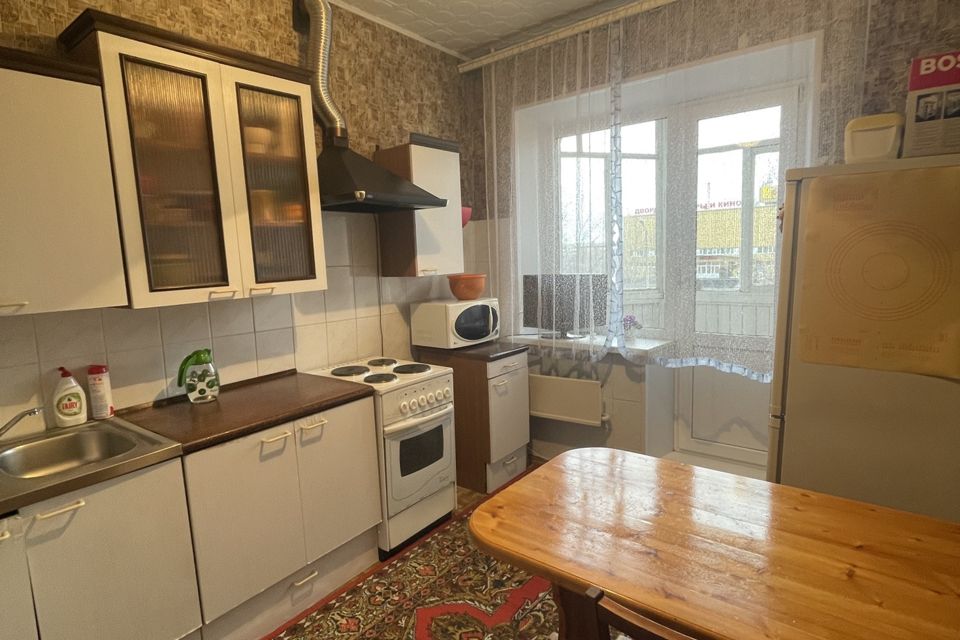 Продаётся 1-комнатная квартира, 42 м²