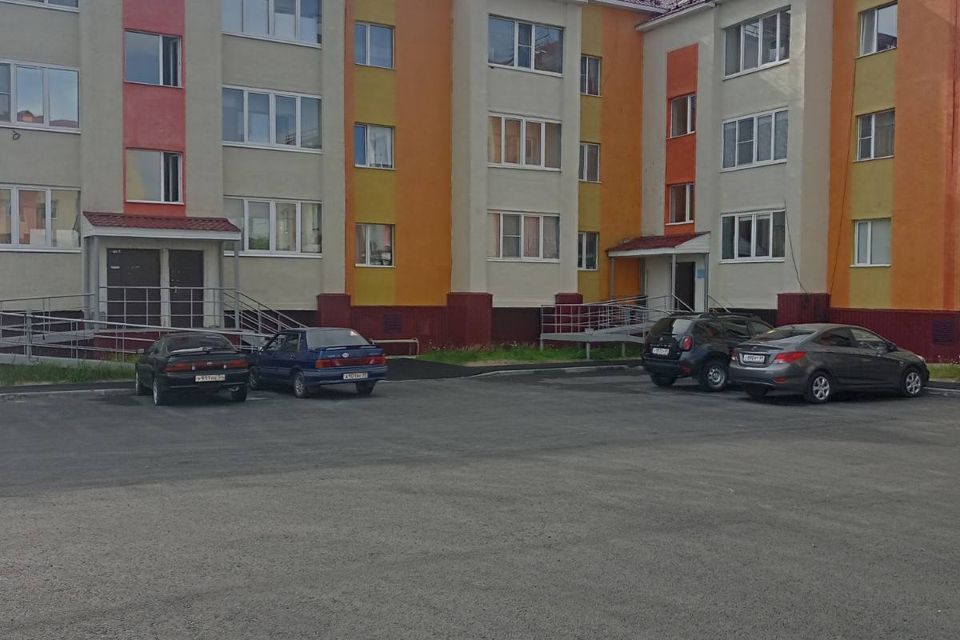 Продаётся 2-комнатная квартира, 55.4 м²