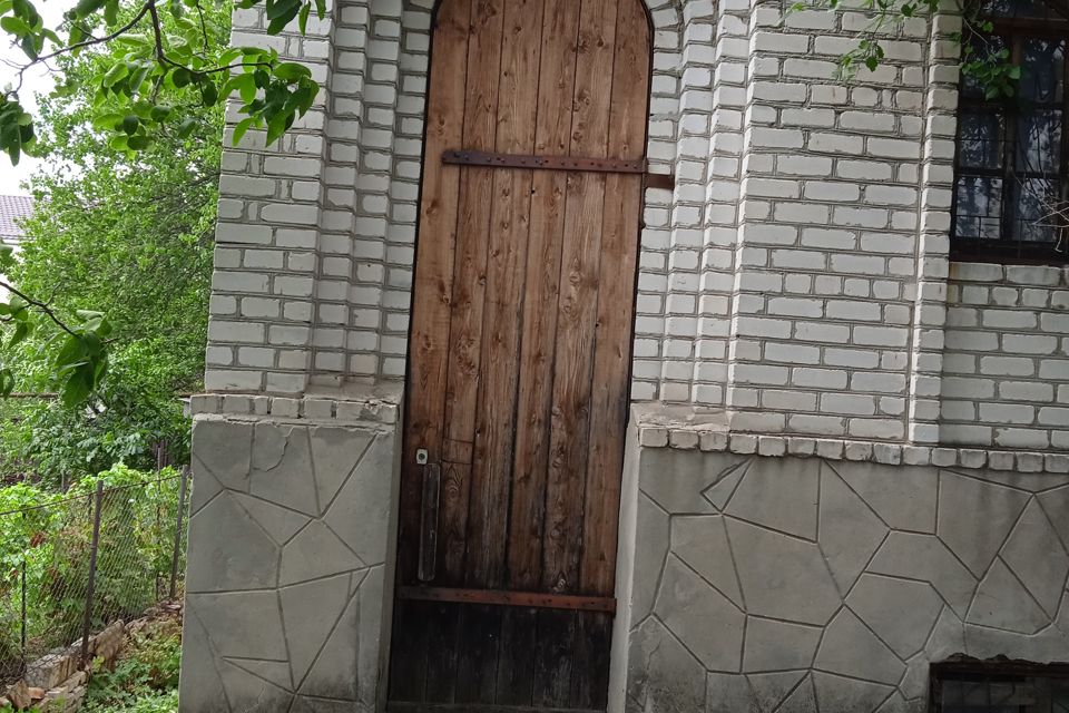 Продаётся 3-этажный дом, 592.9 м²