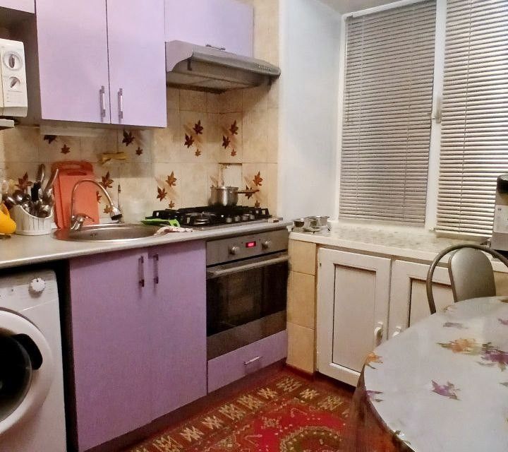 Продаётся 3-комнатная квартира, 54.7 м²