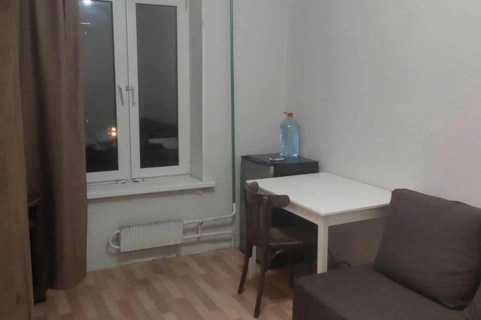 Продаётся комната в 2-комн. квартире, 9.5 м²