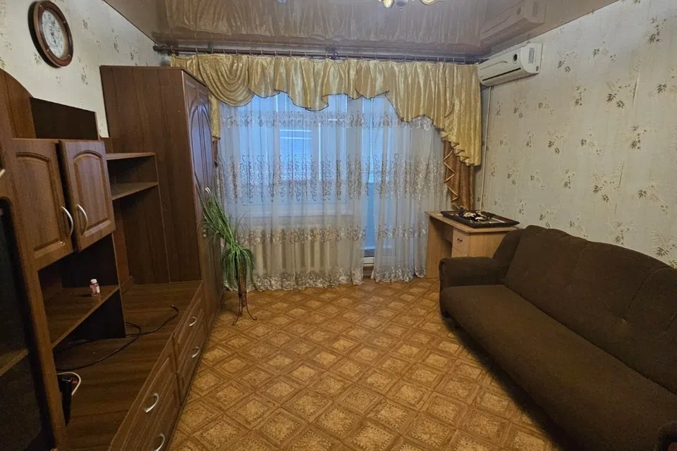 Продаётся 2-комнатная квартира, 56 м²