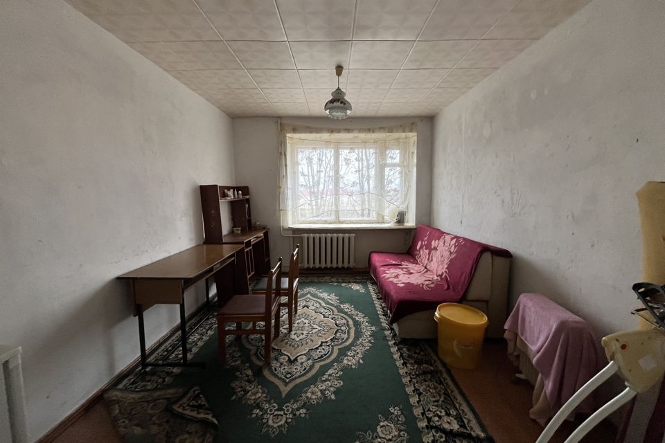 Продаётся комната в 5-комн. квартире, 16 м²