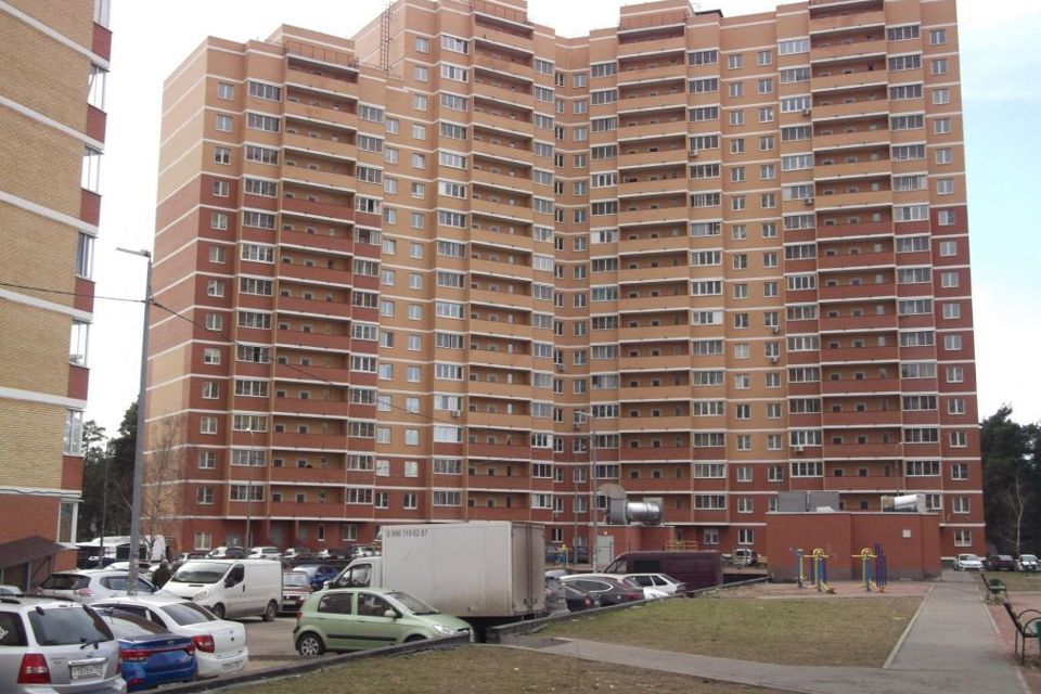 Купить 3-комнатную квартиру, № 338537