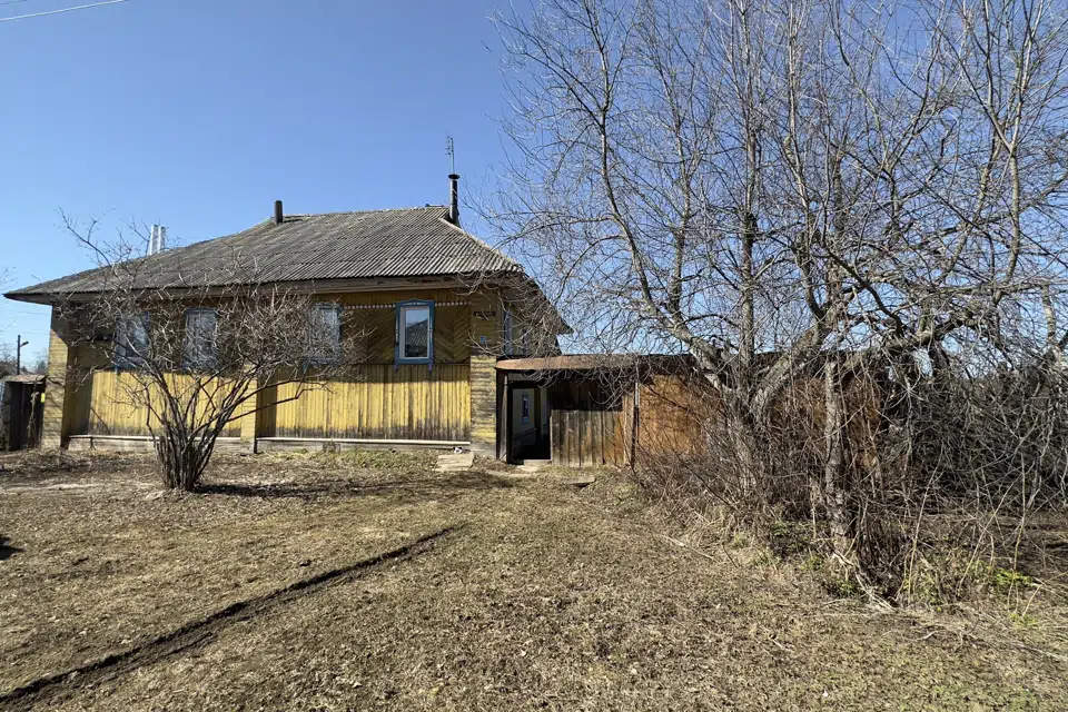 Продаётся 2-этажный дом, 180 м²