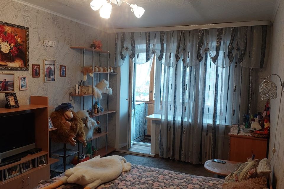 Продаётся 3-комнатная квартира, 61.6 м²