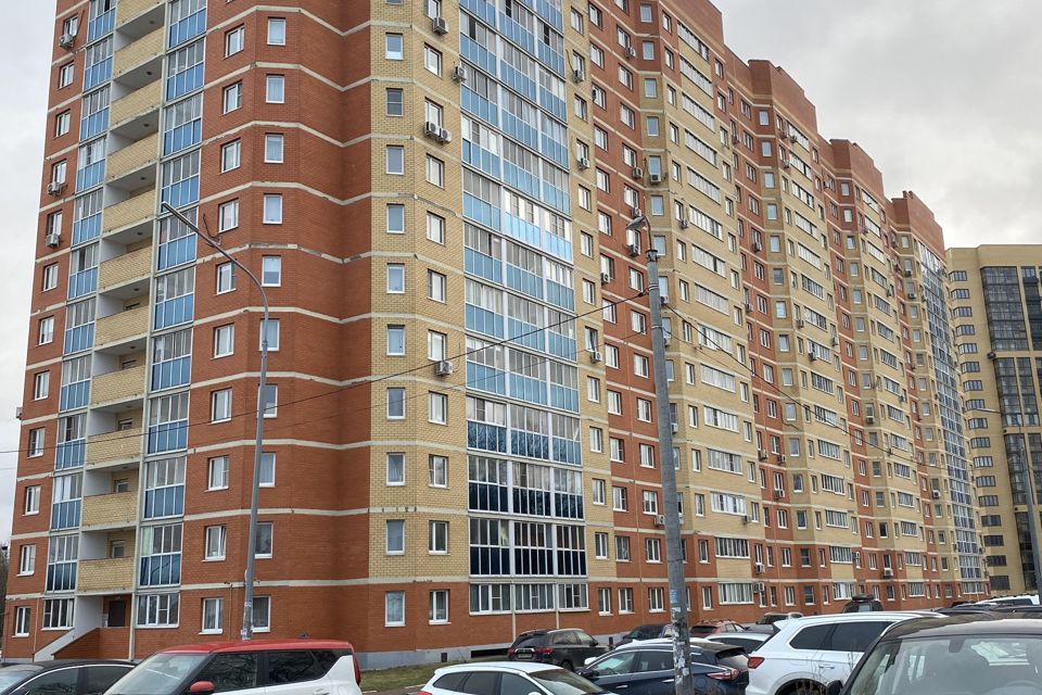 Продаётся 1-комнатная квартира, 38.2 м²