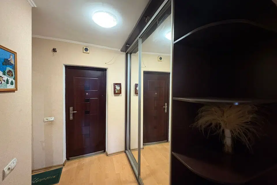 Продаётся 1-комнатная квартира, 34 м²