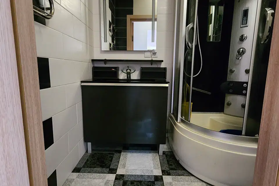 Продаётся 3-комнатная квартира, 64 м²