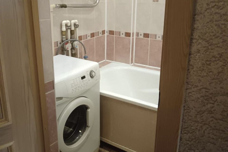 Продаётся 4-комнатная квартира, 94 м²