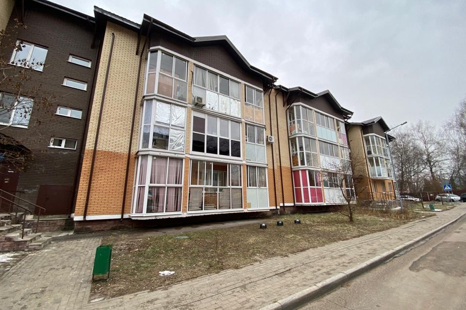 Продаётся 2-комнатная квартира, 47.9 м²