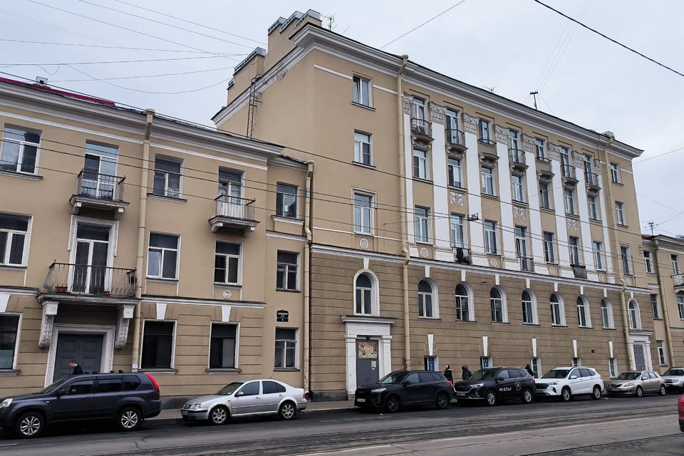 Продаётся 2-комнатная квартира, 61.1 м²