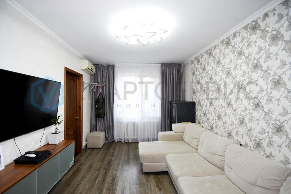 Продаётся 3-комнатная квартира, 49 м²