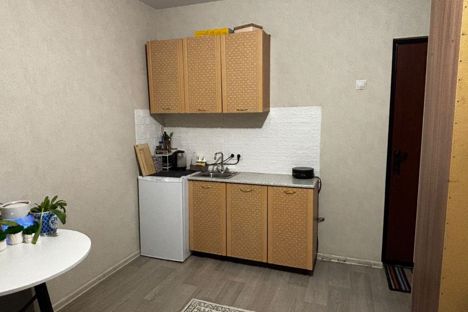 Продаётся комната в 2-комн. квартире, 12 м²