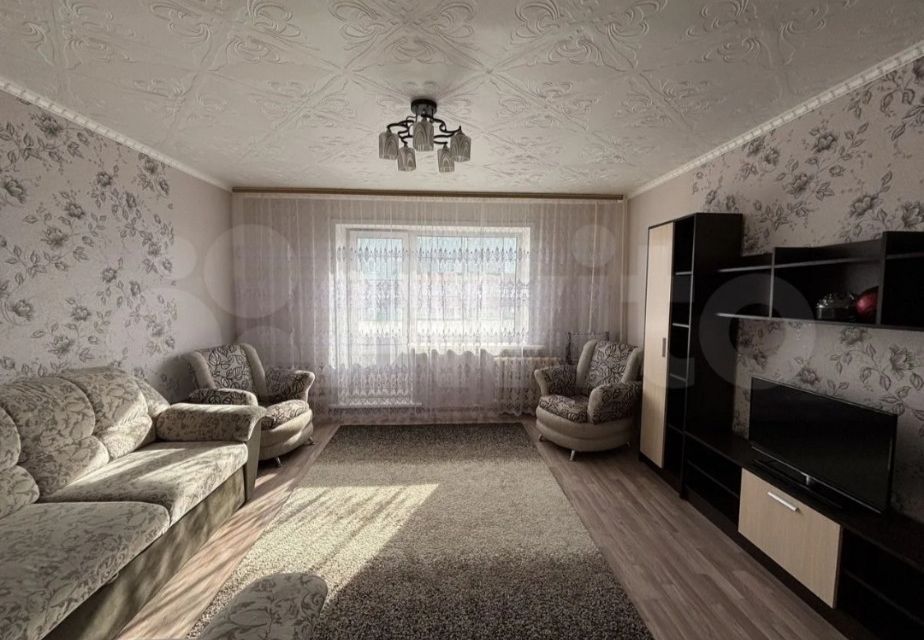 Продаётся 1-комнатная квартира, 37.3 м²