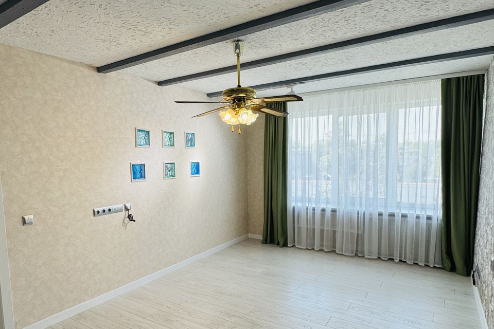 Продаётся 3-комнатная квартира, 72 м²