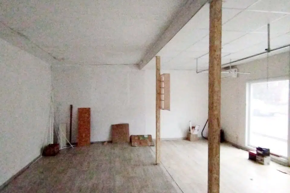 Продаётся торговое помещение, 42 м²