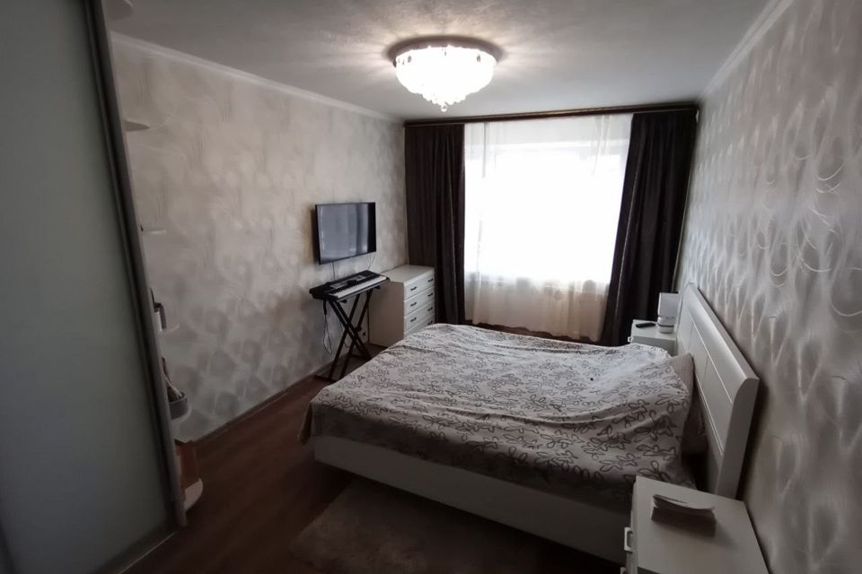 Продаётся 3-комнатная квартира, 61.7 м²