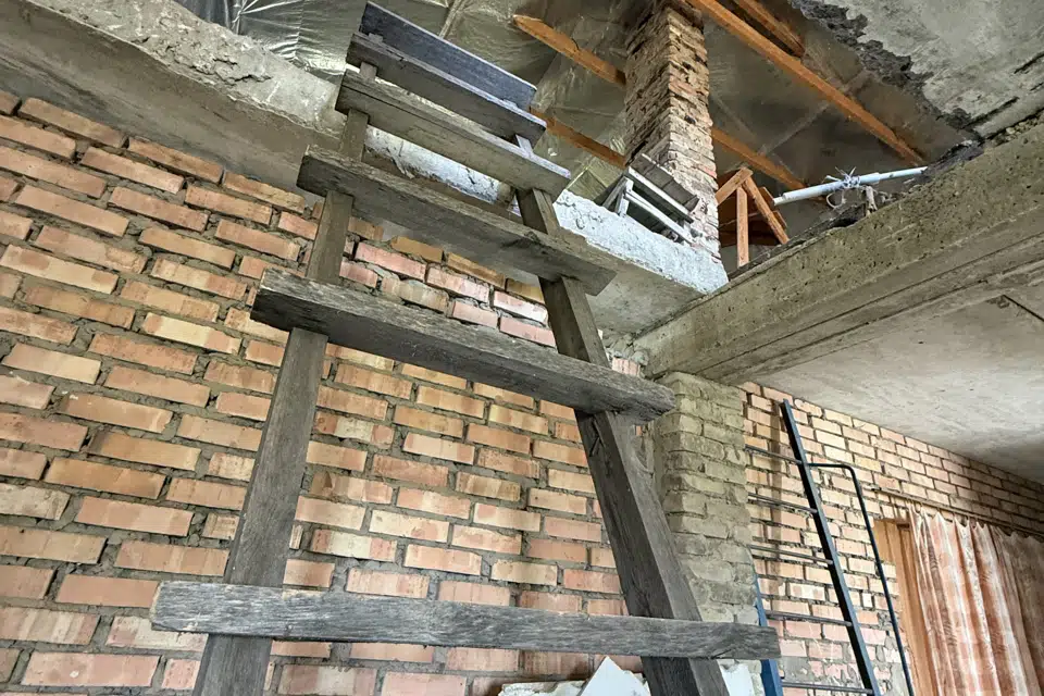 Продаётся 2-этажный дом, 200 м²