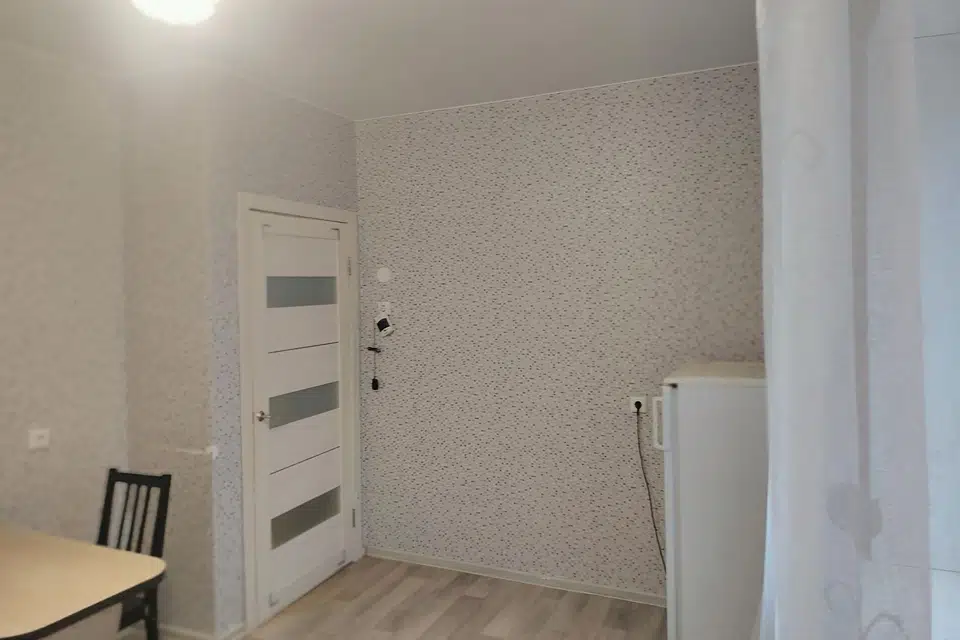 Продаётся 2-комнатная квартира, 60.8 м²