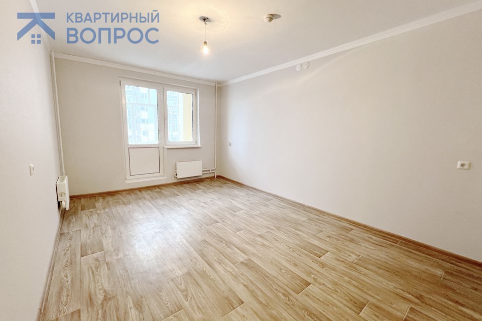 Продаётся 1-комнатная квартира, 43 м²