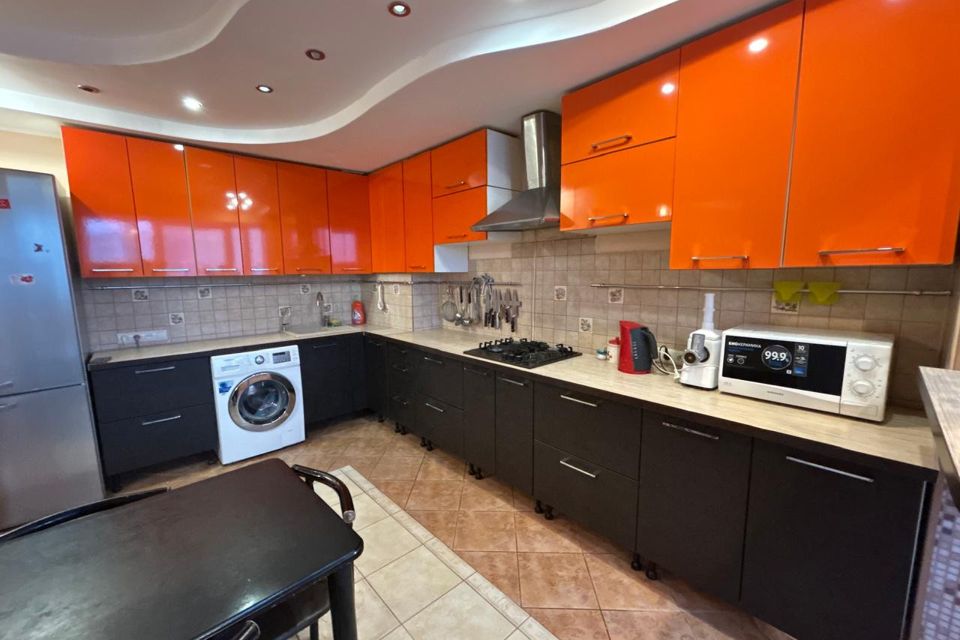 Продаётся 3-комнатная квартира, 83.9 м²