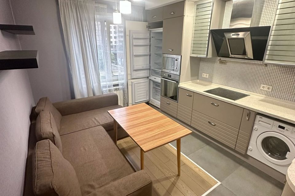 Сдаётся 1-комнатная квартира, 46 м²