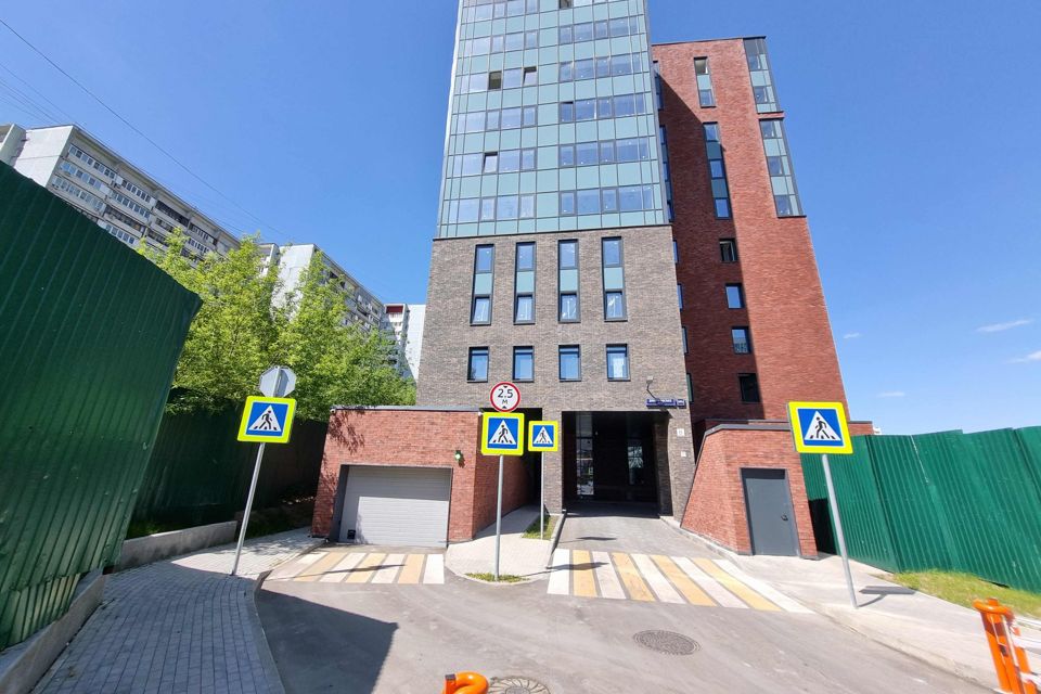 Продаётся 1-комнатная квартира, 38.4 м²